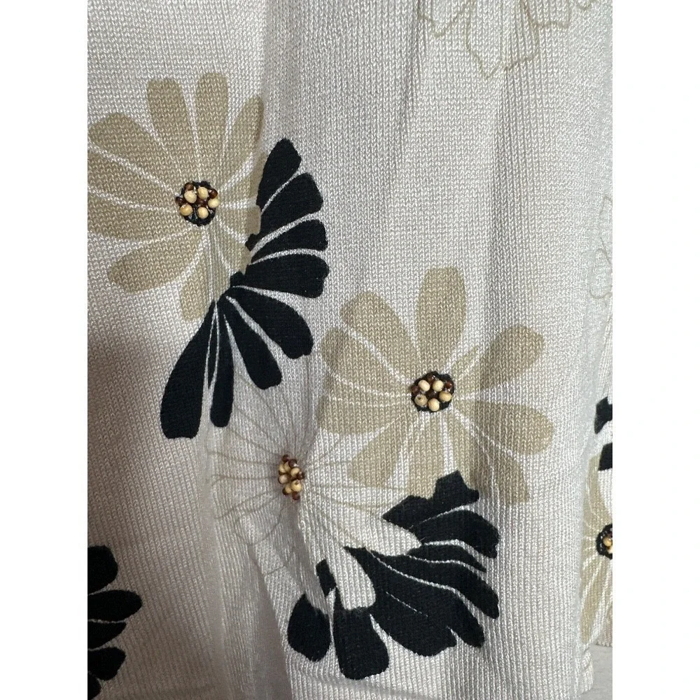 Sag Harbor Women's XL Floral V-Neck Sweater Tan Black Beaded boho grandmacore
